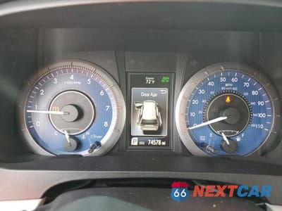 Zdjęcie 9 z 13 samochodu: 2018 TOYOTA SIENNA XLE VIN:5TDYZ3DC4JS955588 - miniatura