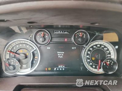 Zdjęcie 9 z 14 samochodu: 2019 RAM 1500 CLASSIC SLT VIN:1C6RR7LT8KS548404 - miniatura