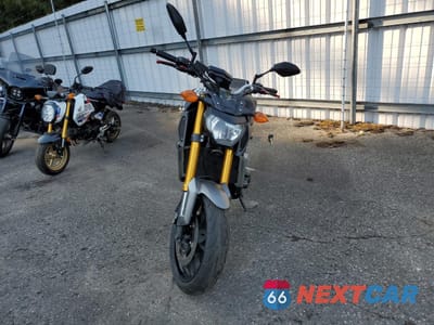 Drugie zdjęcie samochodu z przodu: 2015 YAMAHA FZ09 C VIN:JYARN33Y4FA001596 - miniatura