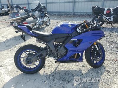2025 YAMAHA YZFR7 JYARM38E3SA016571 - główne zdjęcie licytacji z USA - miniatura
