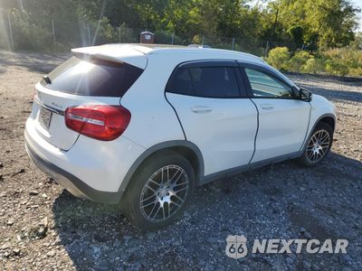 Trzecie zdjęcie samochodu z tyłu: 2015 MERCEDES BENZ GLA 250 4M VIN:WDCTG4GB0FJ037439 - miniatura