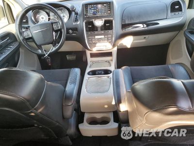 Zdjęcie 8 z 16 samochodu: 2014 CHRYSLER TOWN & COUNTRY TOURING L VIN:2C4RC1CG5ER453721 - miniatura