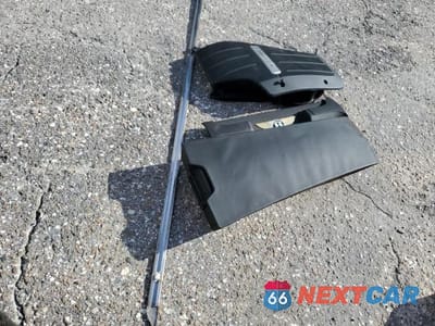 Zdjęcie 12 z 13 samochodu: 2008 BENTLEY CONTINENTAL GTC VIN:SCBDR33W58C053458 - miniatura