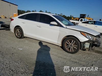 Czwarte zdjęcie samochodu z boku: 2015 HYUNDAI SONATA SE VIN:5NPE24AFXFH072314 - miniatura