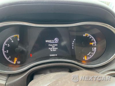 Zdjęcie 8 z 10 samochodu: 2014 JEEP GRAND CHEROKEE OVERLAND VIN:1C4RJFCMGEC487877 - miniatura