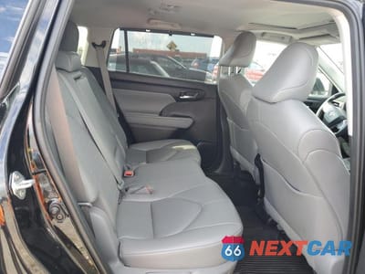 Zdjęcie 11 z 13 samochodu: 2023 TOYOTA HIGHLANDER L VIN:5TDKDRBHXPS026701 - miniatura