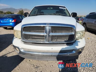 Piąte zdjęcie samochodu w środku: 2002 DODGE RAM 1500 VIN:1D7HA18N22S703814 - miniatura