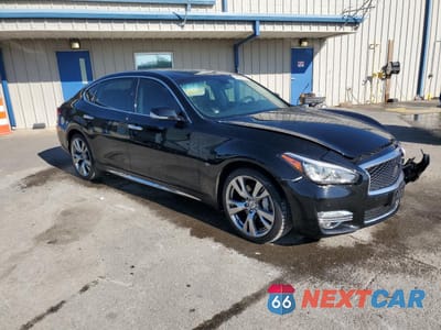 Czwarte zdjęcie samochodu z boku: 2016 INFINITI Q70L 3.7 VIN:JN1BY1PP6GM630380 - miniatura