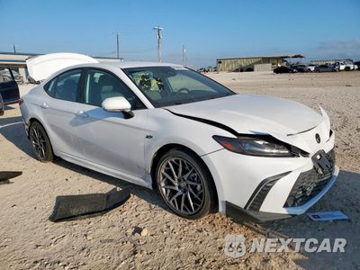Czwarte zdjęcie samochodu z boku: 2025 TOYOTA CAMRY XSE VIN:4T1DAACK3SU064736 - miniatura
