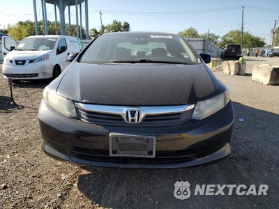 Piąte zdjęcie samochodu w środku: 2012 HONDA CIVIC LX VIN:19XFB2F54CE002011 - miniatura