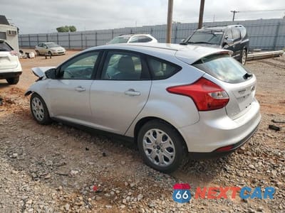 Drugie zdjęcie samochodu z przodu: 2012 FORD FOCUS SE VIN:1FAHP3K26CL435113 - miniatura