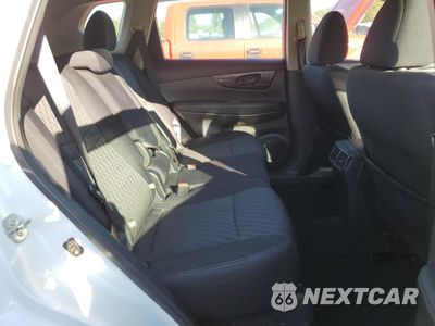 Zdjęcie 11 z 16 samochodu: 2019 NISSAN ROGUE S VIN:5N1AT2MV4KC794432 - miniatura