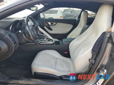 Zdjęcie 7 z 13 samochodu: 2017 JAGUAR F-TYPE VIN:SAJWA6AT0H8K45057 - miniatura