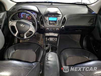 Zdjęcie 8 z 15 samochodu: 2011 HYUNDAI TUCSON GLS VIN:KM8JU3AC5BU174947 - miniatura