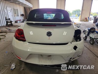 Zdjęcie 6 z 12 samochodu: 2013 VOLKSWAGEN BEETLE VIN:3VW5X7AT3DM817949 - miniatura