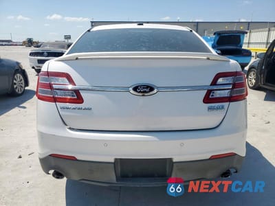 Zdjęcie 6 z 12 samochodu: 2015 FORD TAURUS SHO VIN:1FAHP2KT4FG100500 - miniatura