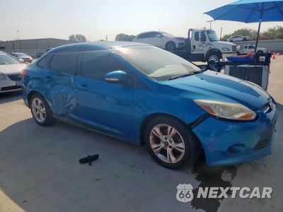 Czwarte zdjęcie samochodu z boku: 2014 FORD FOCUS SE VIN:1FADP3F27EL122955 - miniatura