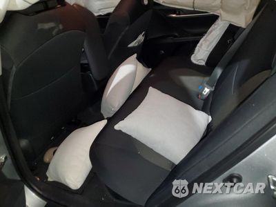 Zdjęcie 10 z 12 samochodu: 2021 TOYOTA CAMRY LE VIN:4T1C31AK2MU027771 - miniatura