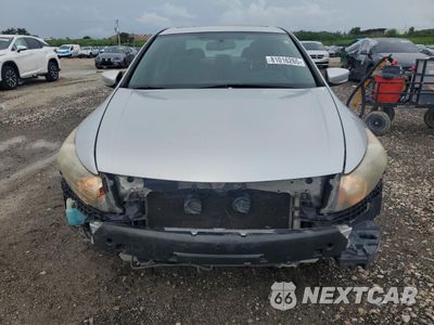 Piąte zdjęcie samochodu w środku: 2008 HONDA ACCORD EXL VIN:1HGCP26808A136072 - miniatura