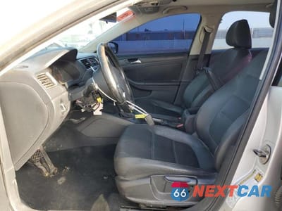 Zdjęcie 7 z 12 samochodu: 2011 VOLKSWAGEN JETTA SE VIN:3VWDZ7AJ2BM349455 - miniatura