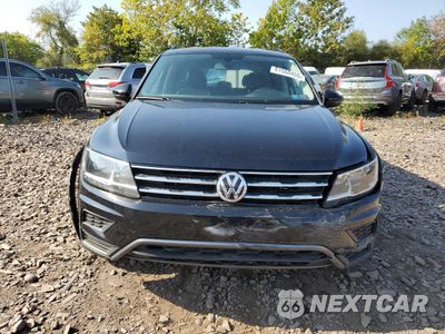 Piąte zdjęcie samochodu w środku: 2021 VOLKSWAGEN TIGUAN SE VIN:3VV2B7AX8MM078618 - miniatura