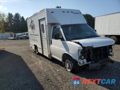 Czwarte zdjęcie samochodu z boku: 2016 CHEVROLET EXPRESS G3500 VIN:1GB0GSFG9G1322589 - miniatura