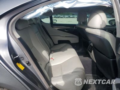 Zdjęcie 10 z 14 samochodu: 2013 LEXUS LS 460 VIN:JTHCL5EF2D5017128 - miniatura