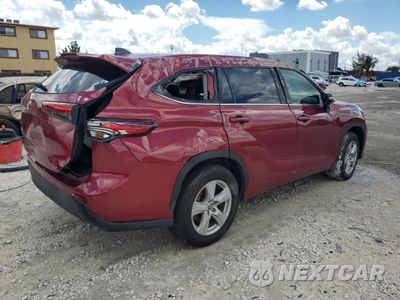 Trzecie zdjęcie samochodu z tyłu: 2022 TOYOTA HIGHLANDER L VIN:5TDZZRAH1NS135417 - miniatura