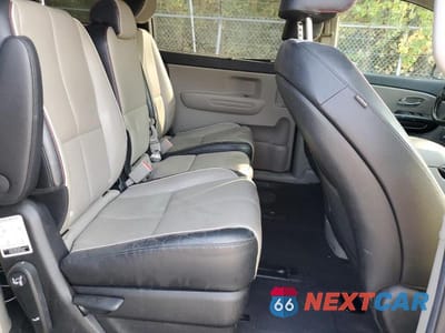 Zdjęcie 11 z 13 samochodu: 2020 KIA SEDONA LX VIN:KNDMB5C19L6646992 - miniatura