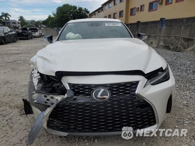 Piąte zdjęcie samochodu w środku: 2022 LEXUS IS 300 VIN:JTHAA1D26N5119604 - miniatura