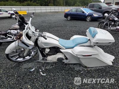Trzecie zdjęcie samochodu z tyłu: 2017 HARLEY-DAVIDSON FLHXS STREET GLIDE SPECIAL VIN:1HD1KRC12HB691294 - miniatura