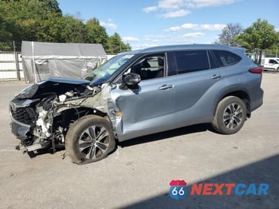 2021 TOYOTA HIGHLANDER XLE 5TDGZRBH0MS129094 - główne zdjęcie licytacji z USA - miniatura