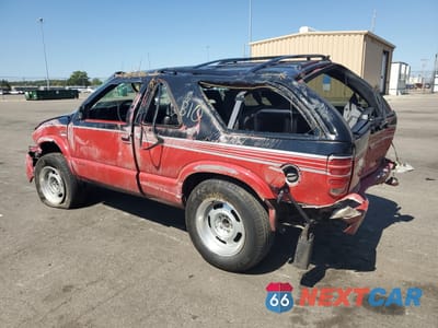 Drugie zdjęcie samochodu z przodu: 1997 CHEVROLET BLAZER VIN:1GNCT18W0VK171160 - miniatura