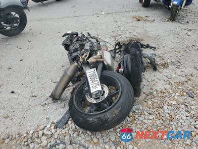 Czwarte zdjęcie samochodu z boku: 2025 BMW S 1000 RR VIN:WB10P2308S6L85629 - miniatura