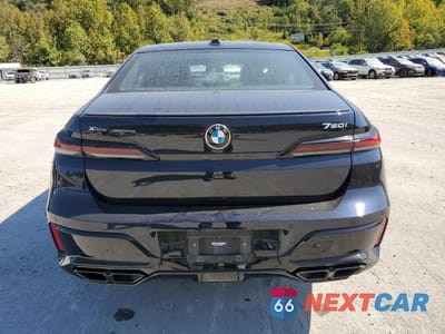 Zdjęcie 6 z 15 samochodu: 2023 BMW 760 XI VIN:WBA33EJ09PCM38862 - miniatura
