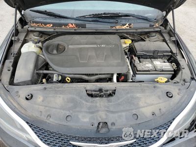 Zdjęcie 11 z 13 samochodu: 2015 CHRYSLER 200 C VIN:1C3CCCCGXFN526411 - miniatura