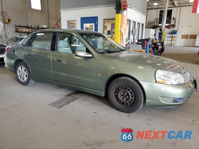 Czwarte zdjęcie samochodu z boku: 2003 SATURN L200 VIN:1G8JU54FX3Y543327 - miniatura