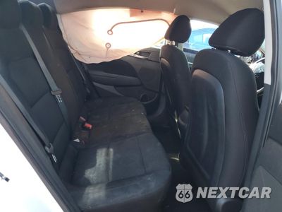 Zdjęcie 10 z 15 samochodu: 2019 HYUNDAI ELANTRA SEL VIN:5NPD84LF5KH490118 - miniatura