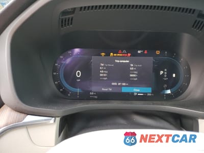 Zdjęcie 9 z 15 samochodu: 2022 VOLVO XC60 B5 MOMENTUM VIN:YV4L12RK6N1982271 - miniatura