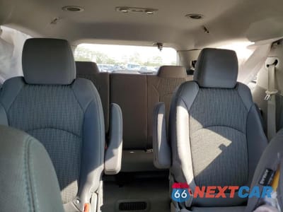 Zdjęcie 10 z 13 samochodu: 2016 CHEVROLET TRAVERSE LT VIN:1GNKRGKD4GJ259898 - miniatura