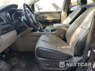 Zdjęcie 7 z 14 samochodu: 2020 KIA SEDONA LX VIN:KNDMB5C19L6646992 - miniatura