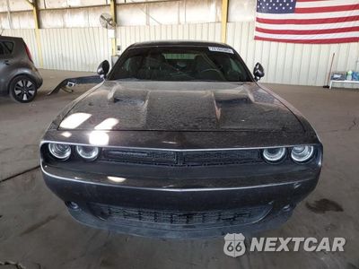 Piąte zdjęcie samochodu w środku: 2016 DODGE CHALLENGER SXT VIN:2C3CDZAG7GH114184 - miniatura