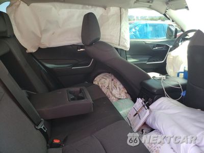 Zdjęcie 11 z 13 samochodu: 2024 TOYOTA RAV4 XLE VIN:JTMRWRFV4RD253857 - miniatura