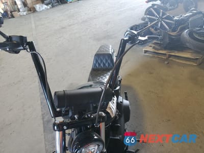 Piąte zdjęcie samochodu w środku: 2018 HARLEY-DAVIDSON FXBB STREET BOB VIN:1HD1YJJ10JC052138 - miniatura