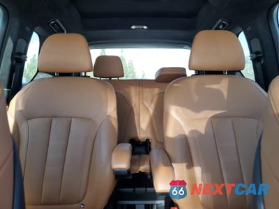 Zdjęcie 10 z 13 samochodu: 2020 BMW X7 XDRIVE40I VIN:5UXCW2C08L9C11323 - miniatura