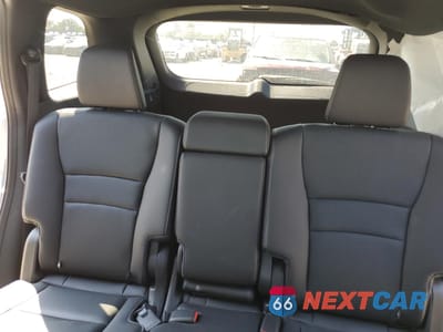 Zdjęcie 10 z 16 samochodu: 2023 HONDA PASSPORT EXL VIN:5FNYF8H56PB021768 - miniatura