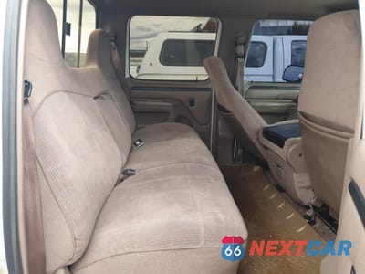 Zdjęcie 10 z 12 samochodu: 1996 FORD F350 VIN:1FTJW36G6TEB23639 - miniatura