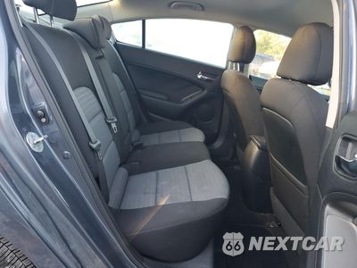 Zdjęcie 10 z 12 samochodu: 2015 KIA FORTE EX VIN:KNAFX4A86F5315329 - miniatura