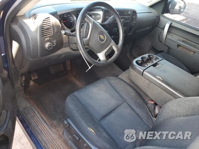 Zdjęcie 8 z 14 samochodu: 2013 CHEVROLET SILVERADO K1500 LT VIN:1GCRKSE75DZ221520 - miniatura