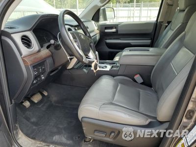 Zdjęcie 7 z 12 samochodu: 2019 TOYOTA TUNDRA DOUBLE CAB LIMITED VIN:5TFBY5F17KX783889 - miniatura
